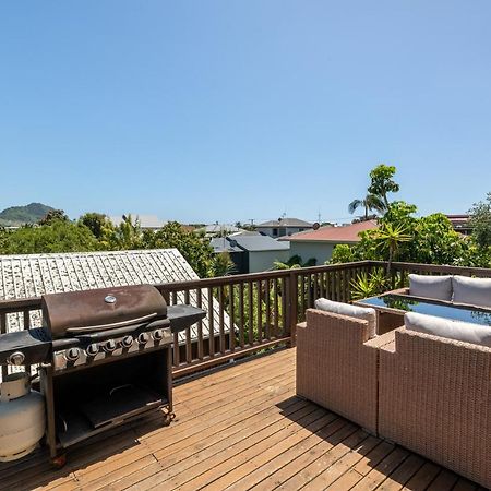 Convenient Family Bach With Easy Access To Blake Park The Beach And Downtown Mount Maunganui Exteriér fotografie