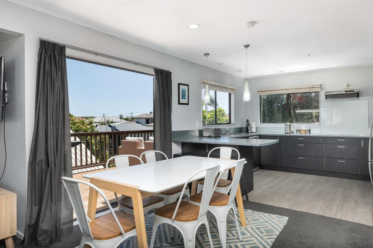 Convenient Family Bach With Easy Access To Blake Park The Beach And Downtown Mount Maunganui Exteriér fotografie