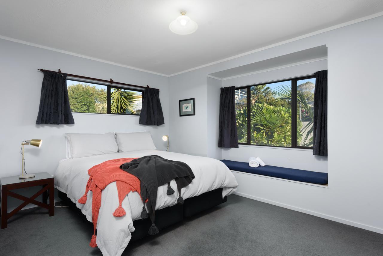 Convenient Family Bach With Easy Access To Blake Park The Beach And Downtown Mount Maunganui Exteriér fotografie