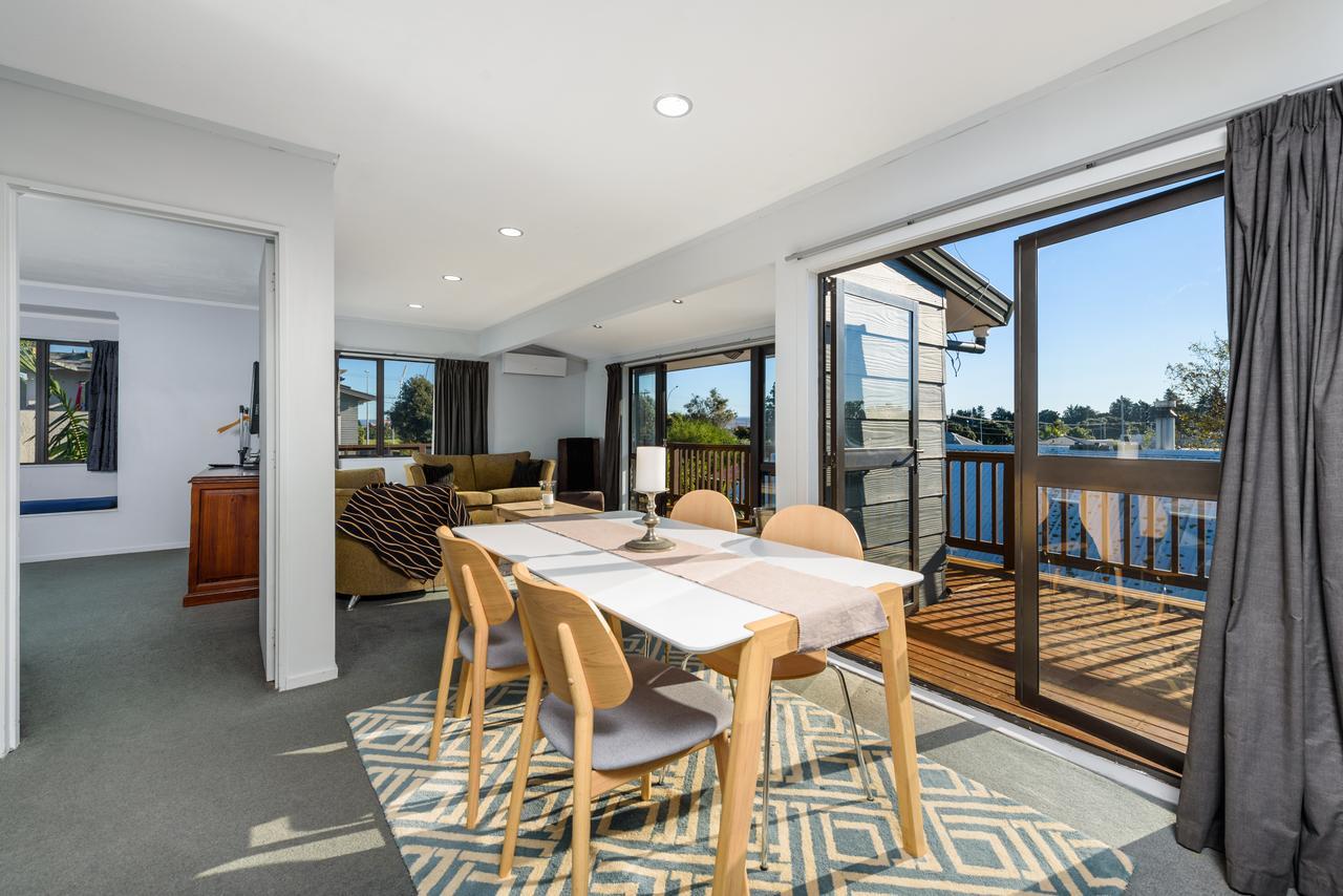 Convenient Family Bach With Easy Access To Blake Park The Beach And Downtown Mount Maunganui Exteriér fotografie